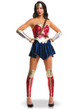 Wonder Woman jelmezek és kiegészítők