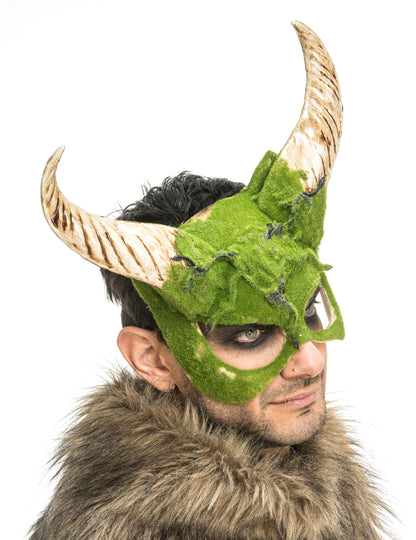 Szarvas Szörnyeteg Félálarc Habhatással