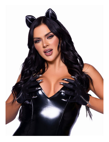 Rövid fekete kesztyű felnőtt körmökkel