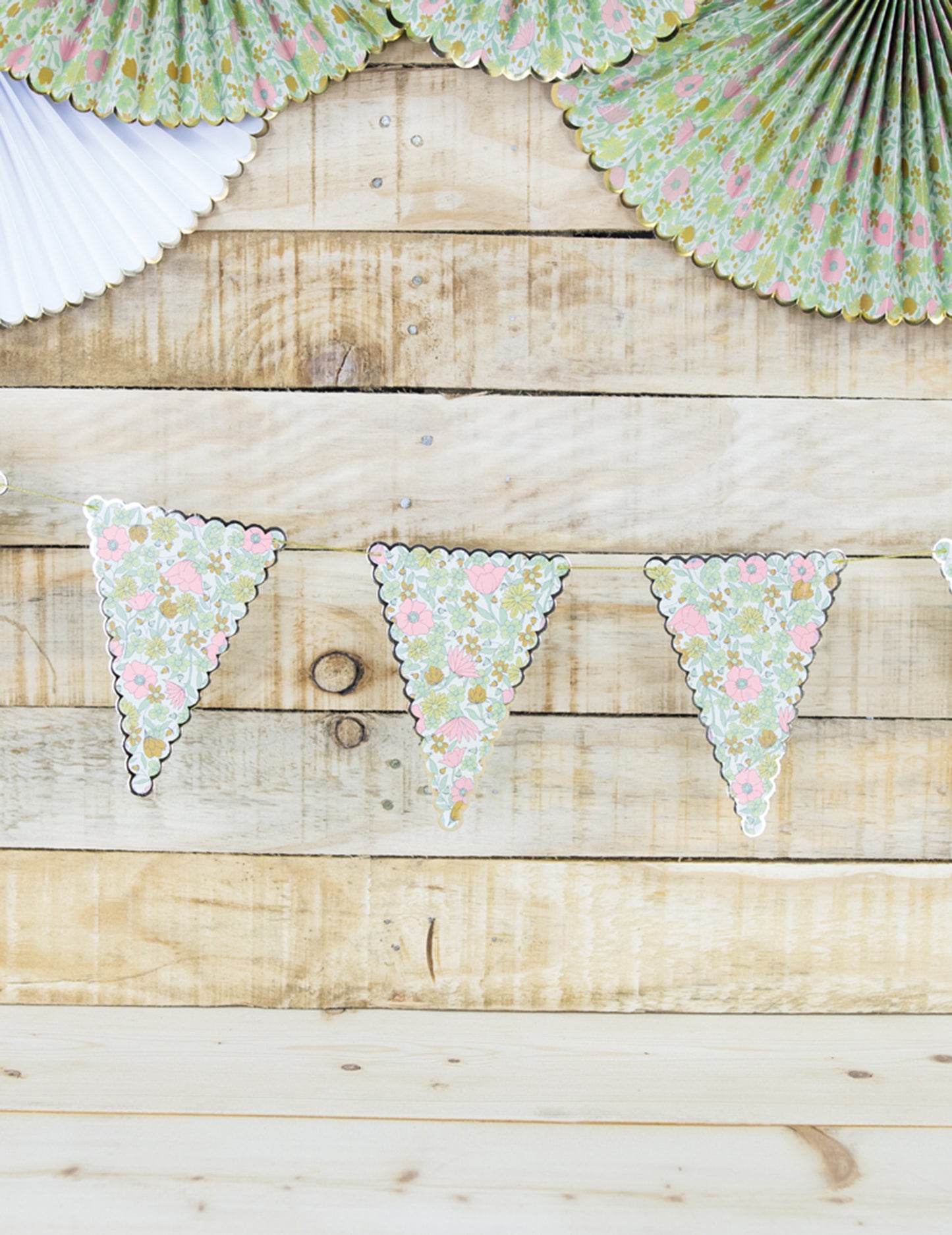 Shabby 3 M Pennyes Garland