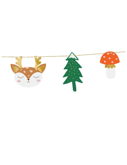 1,7 m-es karácsonyfaerdő papírfüzér fenyőfákkal és szarvasokkal