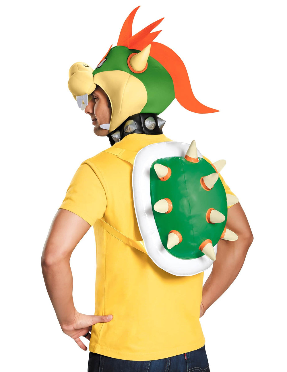 Oldalnézetből látható a Nintendo® Bowser-készlet fejfedője és páncélja