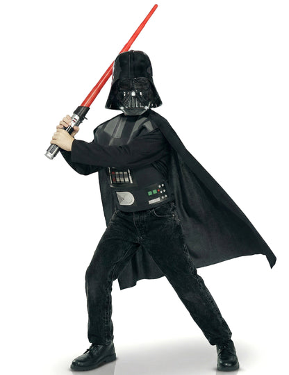 A Darth Vader készlet gyermekeknek akcióban