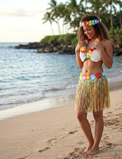 Mise en situation sur une plage du kit déguisement Hawaï