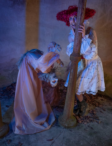 Az átkozott hölgy animált 130 cm