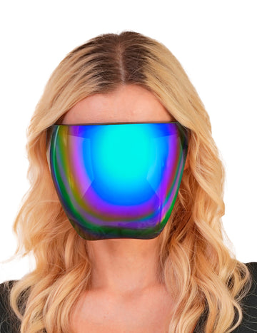 Felnőtt futurisztikus maszk reflexiókkal