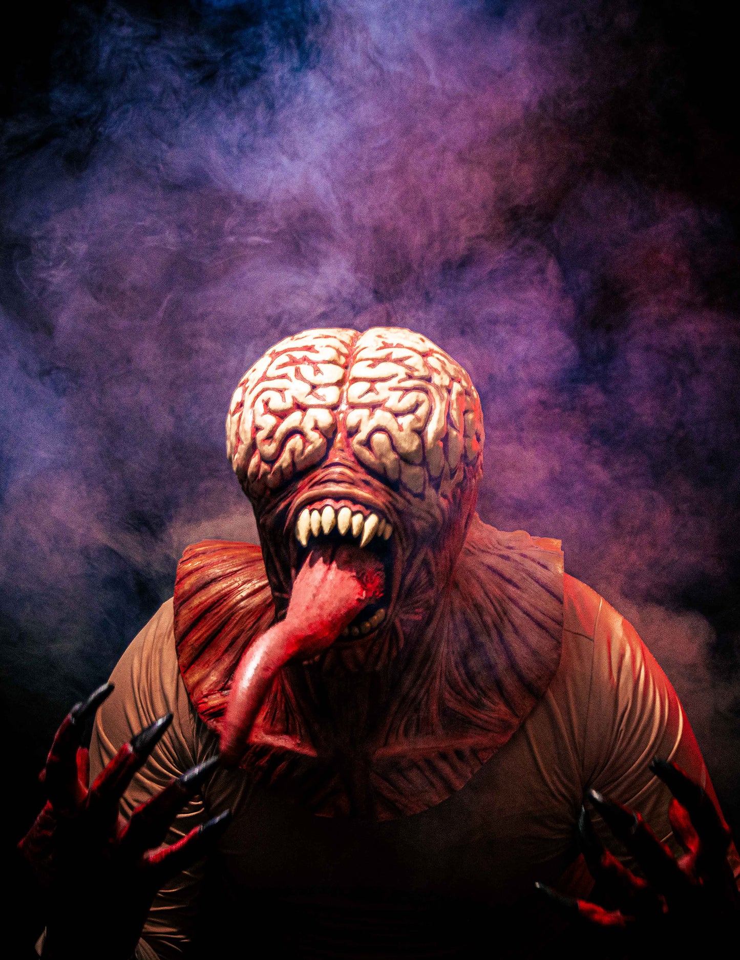 Felnőtt látszólagos agy szörnyeteg teljes arcmaszk