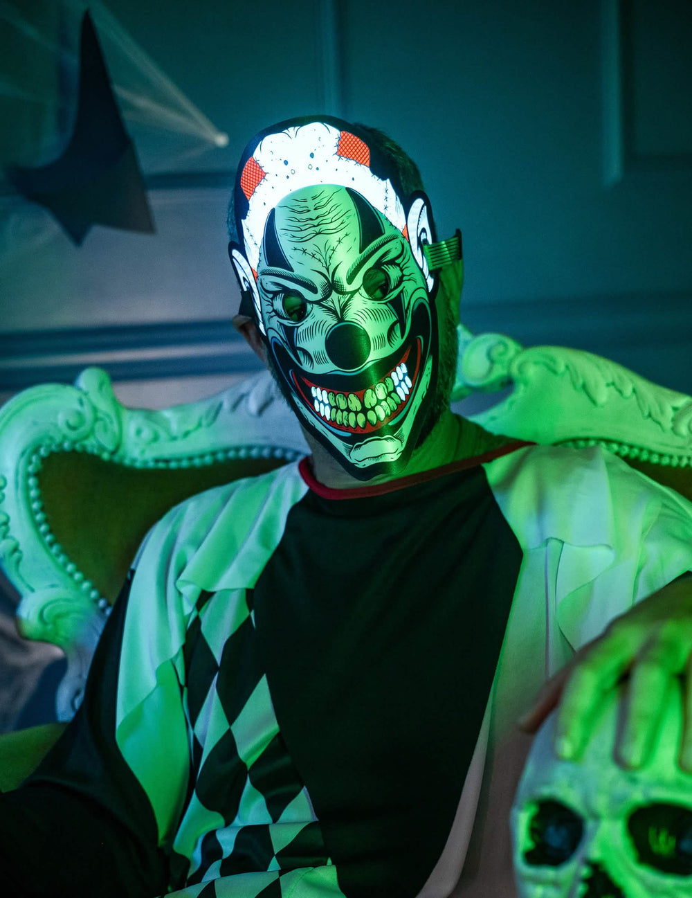 Jelenetkép világító joker maszk koponyával felnőtt számára