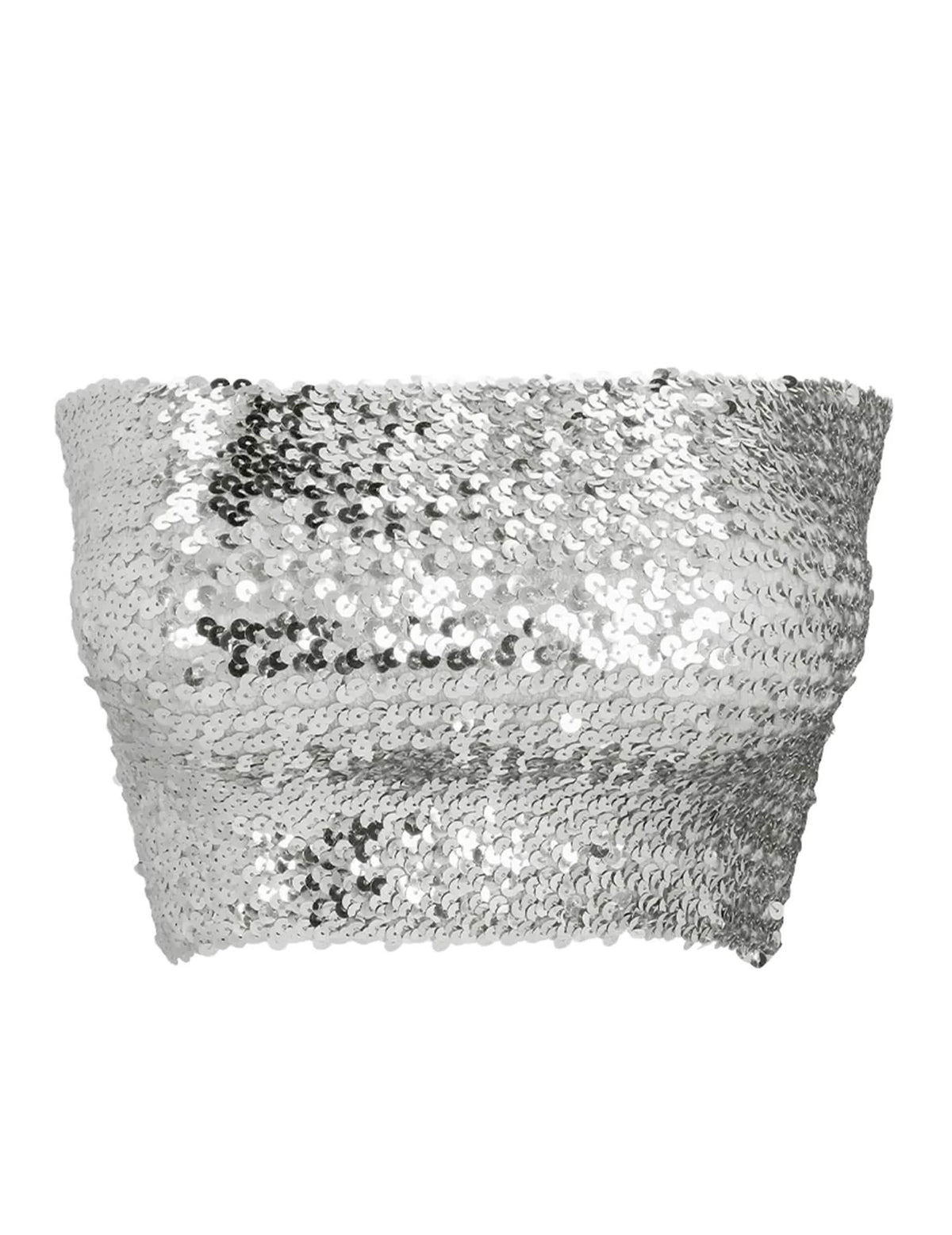 Gros plan sur les sequins du mini top à sequins pour femme