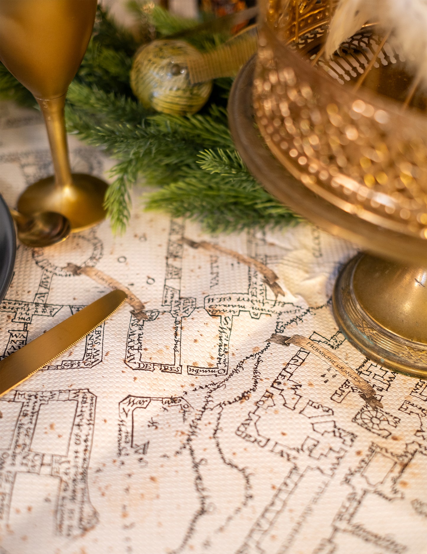 Marauder's Map papír terítő 120x180 cm Harry Potter™