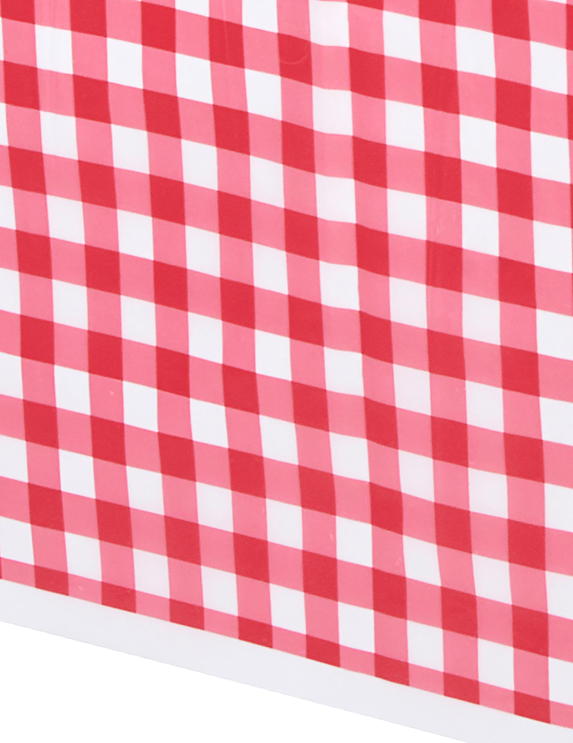 Közelkép a vichy műanyag terítő kockás mintájáról az ünnepséghez