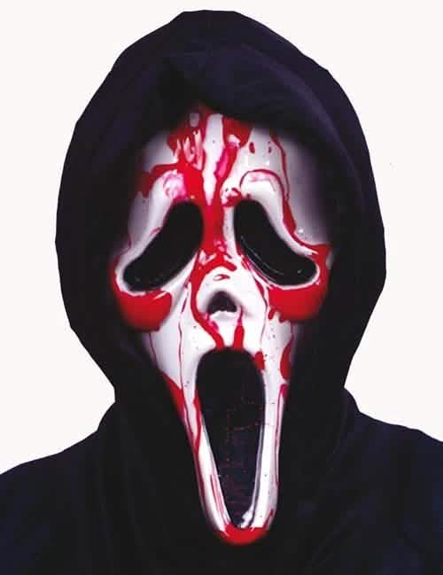 Scream véres fehér felnőtt maszk piros vérnyomokkal és fekete csuklyával