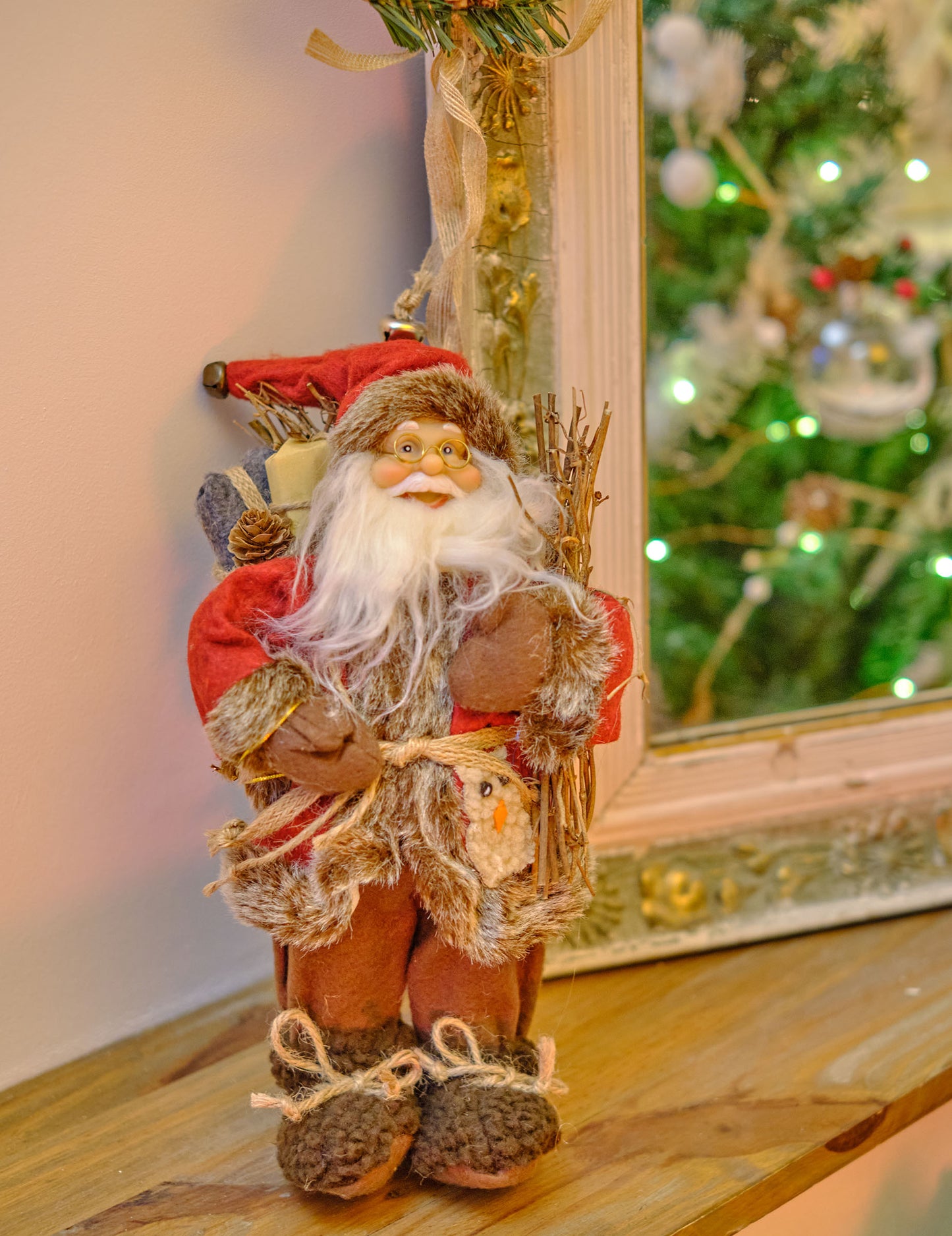 A Mikulás állva 30 cm vörös kabát