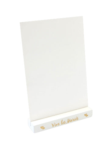 Fa étlaptartó, "Vive les mariés" (Éljenek az ifjú házasok), arany és fehér színben, szívekkel