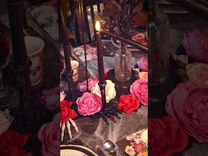 Fekete csontváz gyertyatartó 16 cm