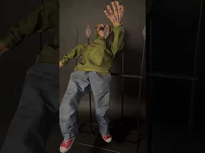 Animált zombi átkaróba karózott dekoráció hang- és fényeffektekkel 140 cm