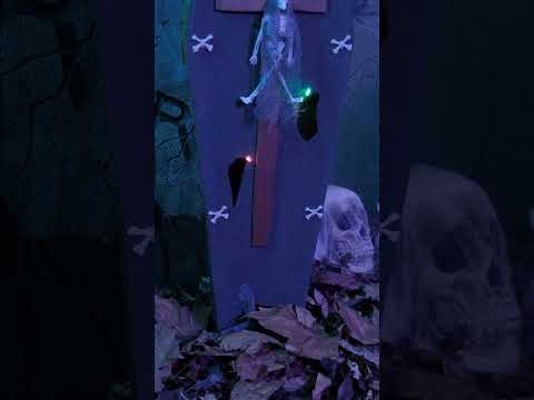 Cercueil avec croix 71 cm Halloween