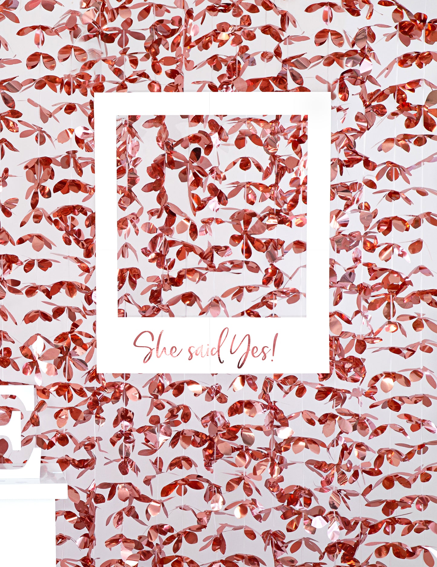 Rózsaszínarany alumínium virágfüggöny 100 x 210 cm buliba