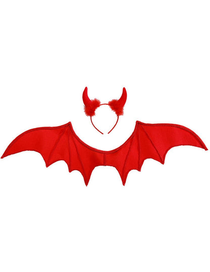 A piros Halloween démon szett szárnyainak és fejpántjának részletei