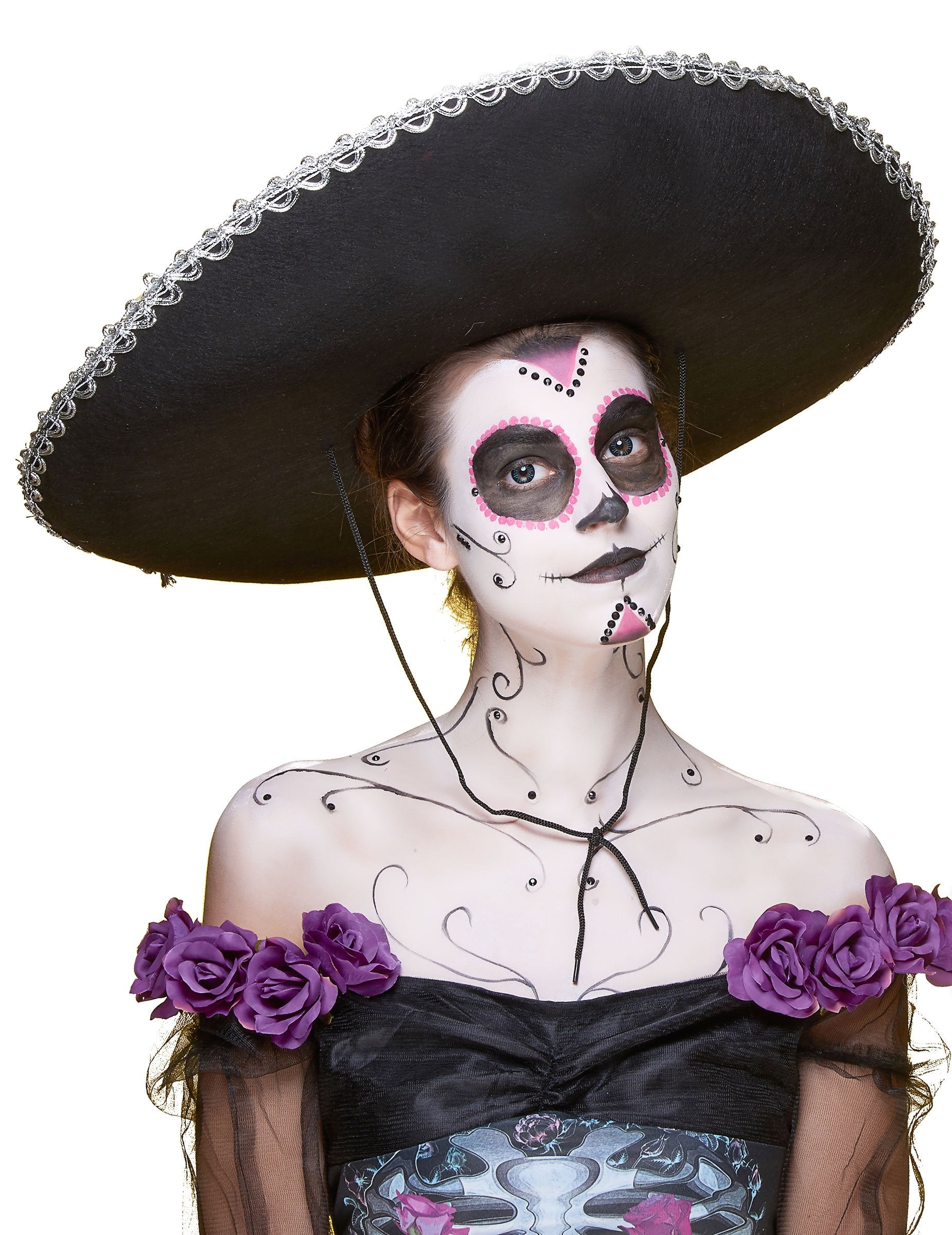 Vue de face du Sombrero pour adulte noir avec bordure argentée