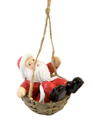 A Mikulás a gyantás kosarában lóg, 6 x 4 x 4 cm fenyőfára