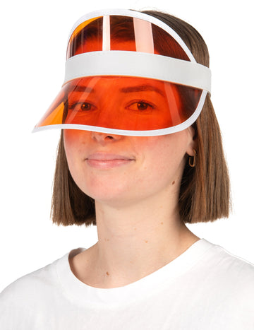 Narancssárga felnőtt narancssárga pókerjátékos